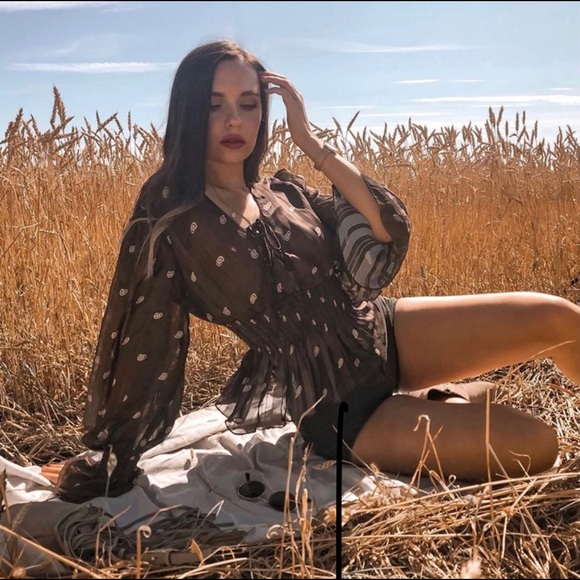 Smocked Waist Top - Picture 6 of 6